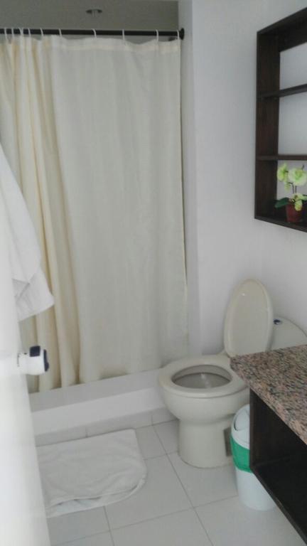Apartamento En El Centro De San Andres Islas Con Vista Al Mar- Edificio Bay Point 703 Екстер'єр фото